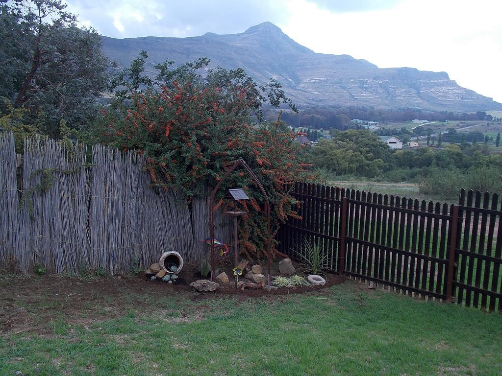 Mystic Mountain Guest House Clarens Exterior foto